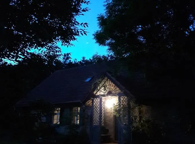 Dom W Puszczy * Nowe Kwiejce